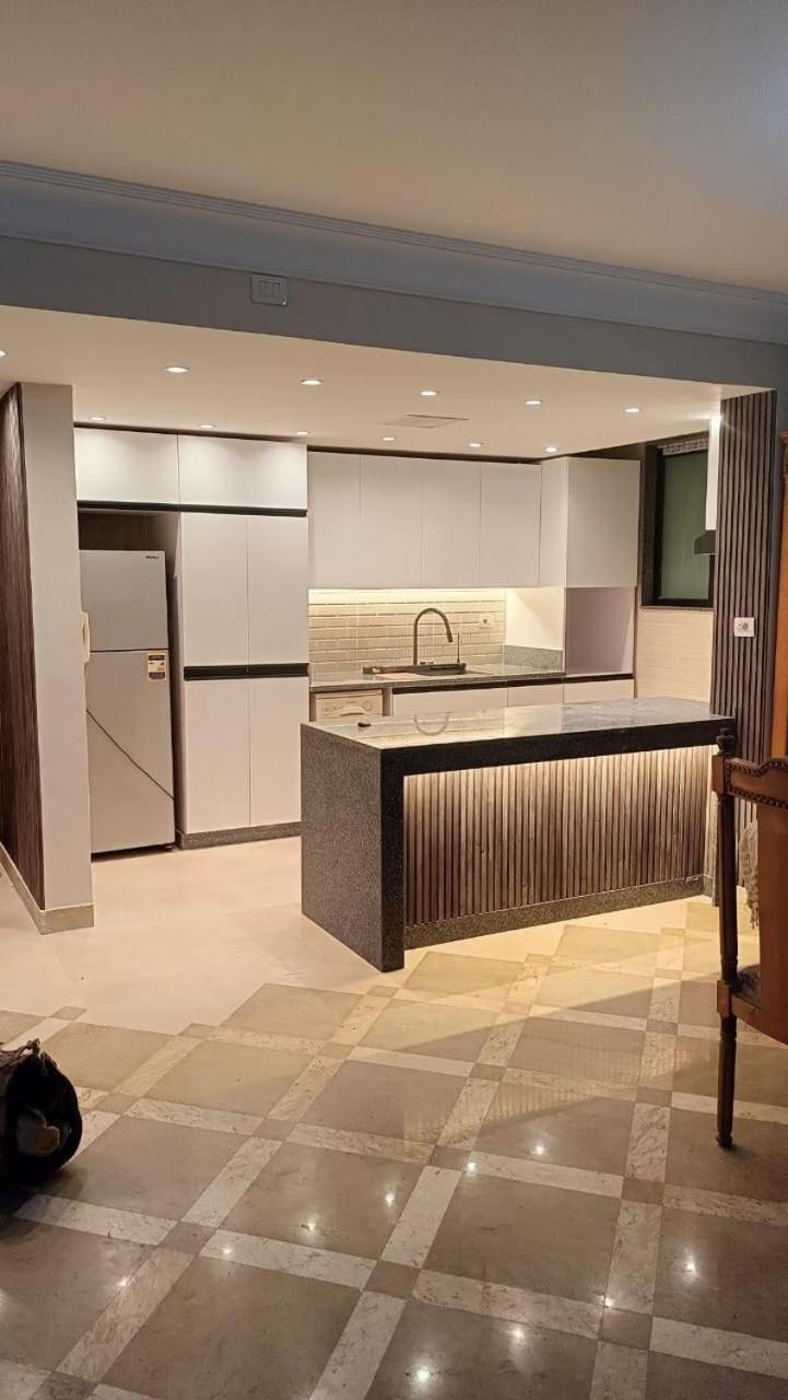 Cozy And Modern Entire In Degla Maadi Cairo